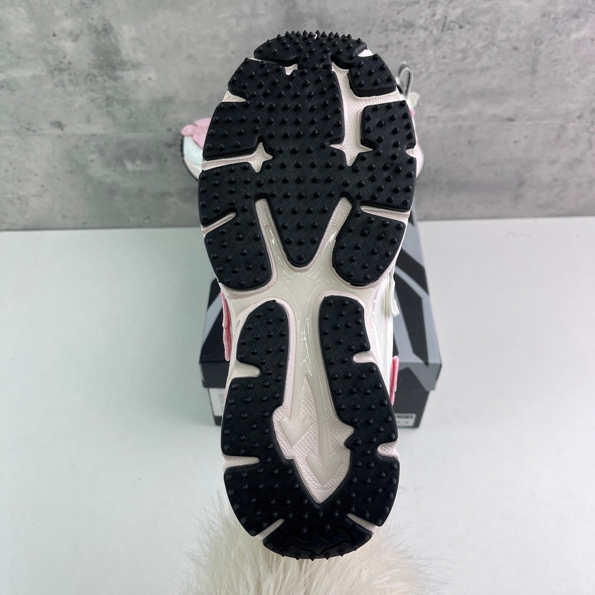 Off-White Be Right Back 'Blanc Rose Papillon'