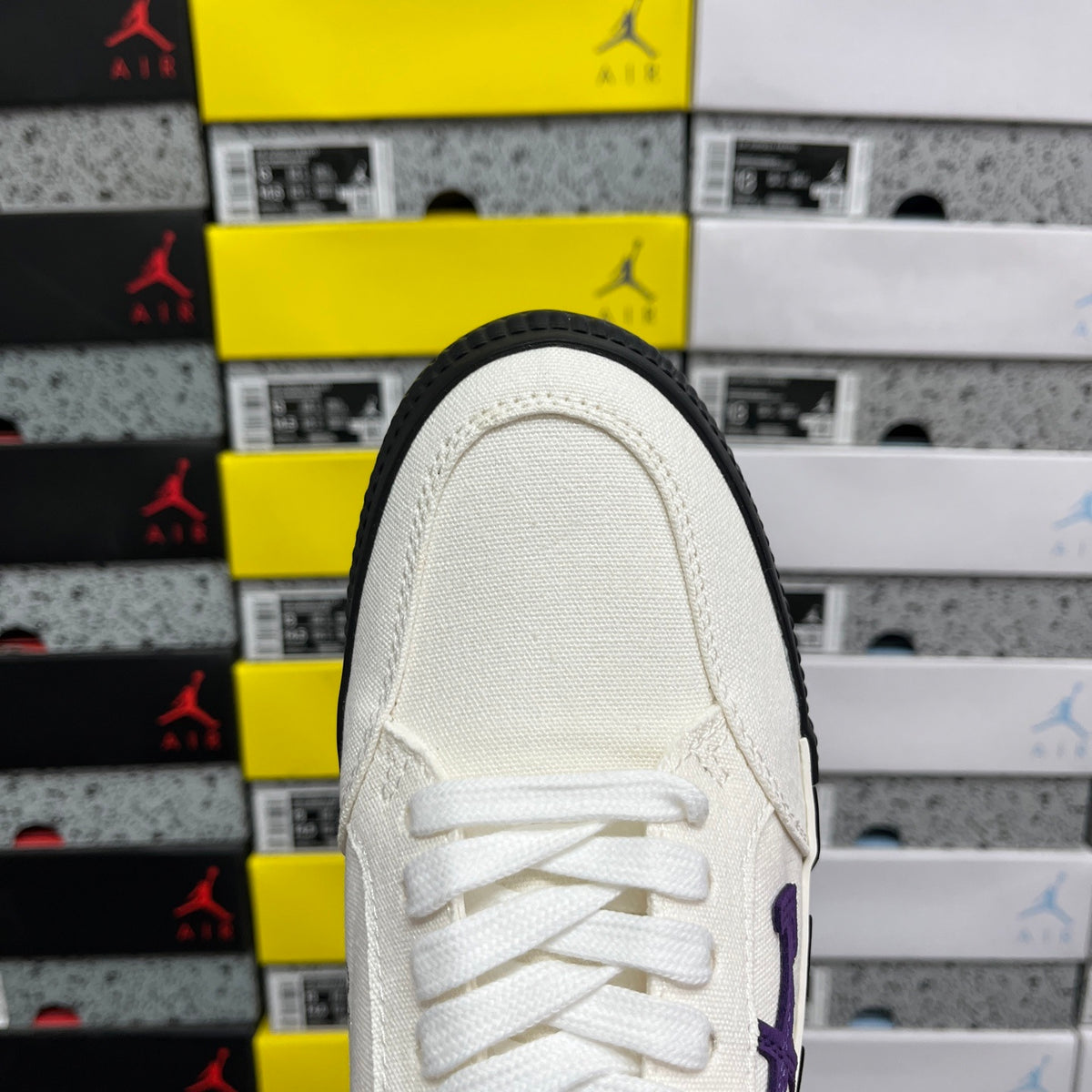 Off-White Vulc Low 'Blanc Violet Flèche'