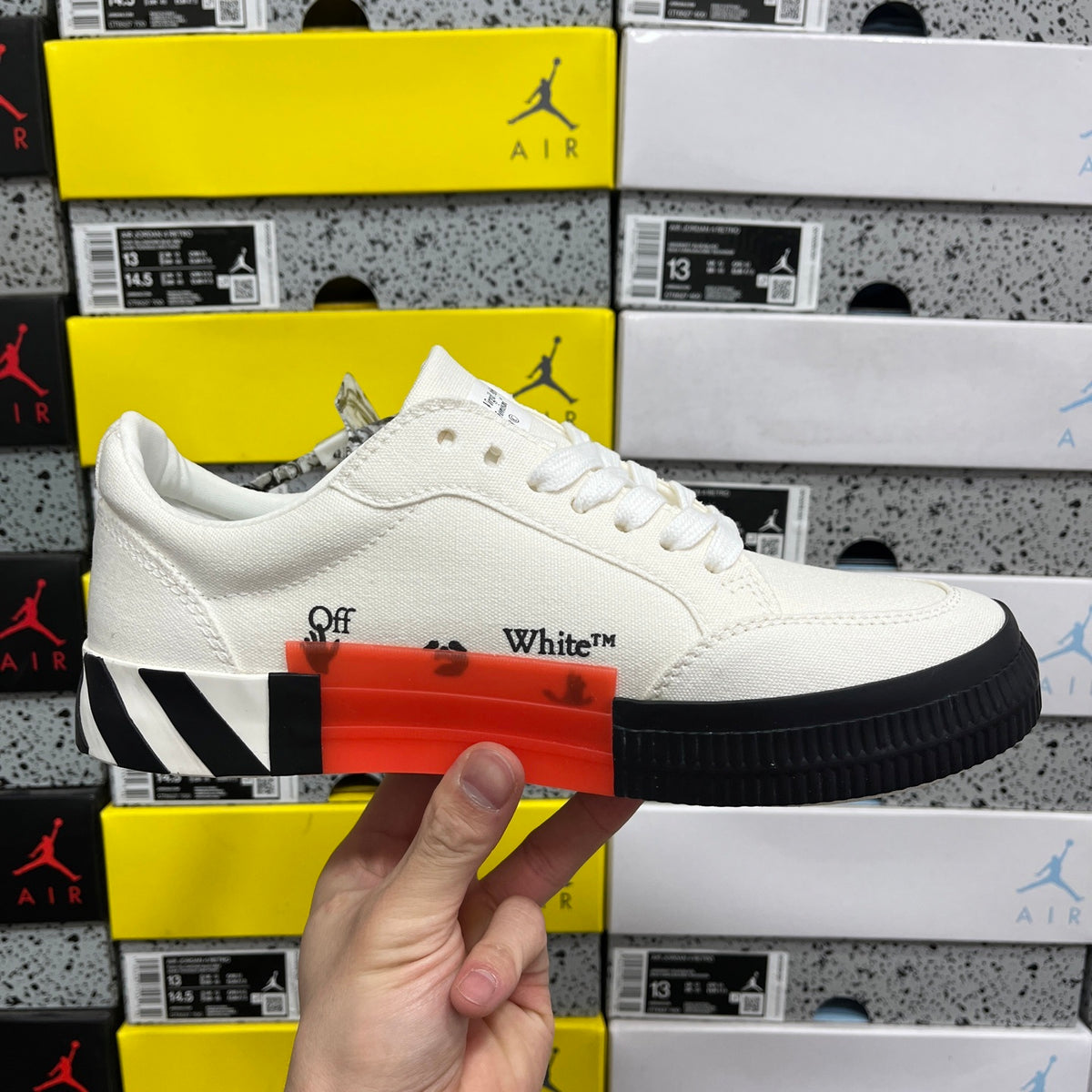 Off-White Vulc Low 'Blanc Vert Flèche'