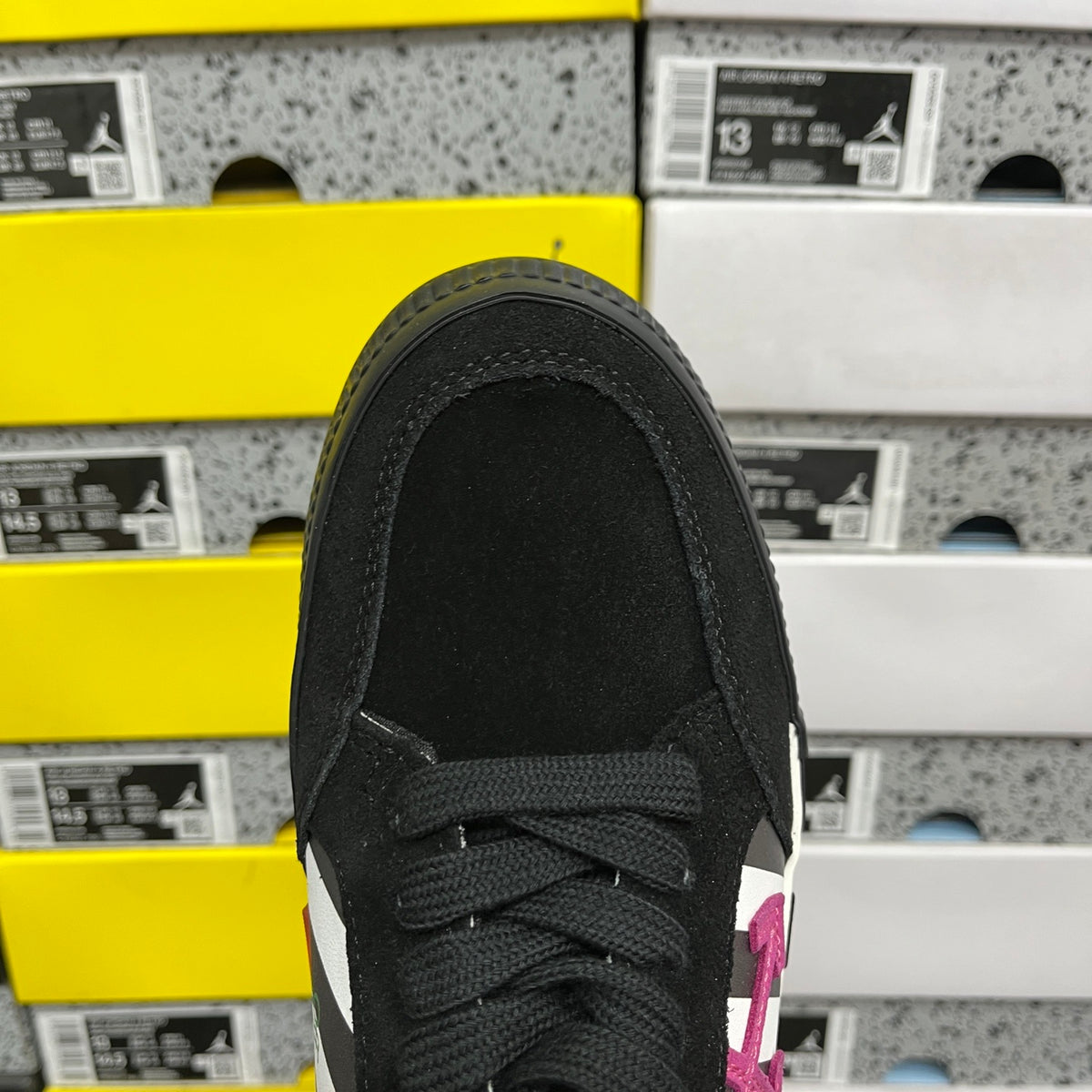 Off-White Vulc Low 'Noir Rose'