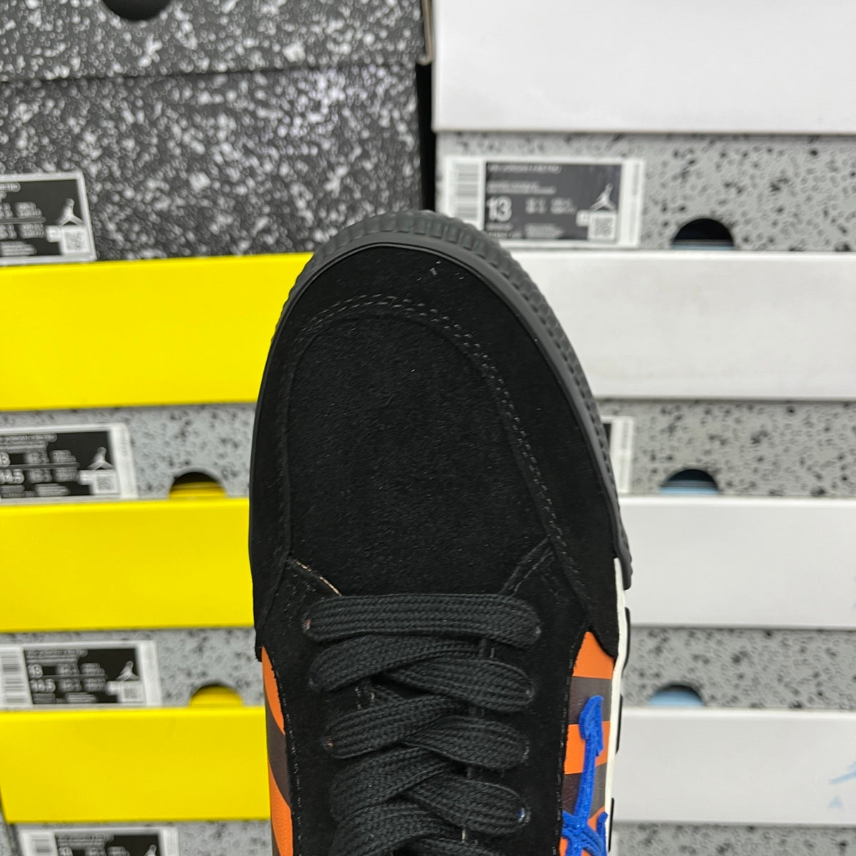 Off-White Vulc Low 'Noir Orange'