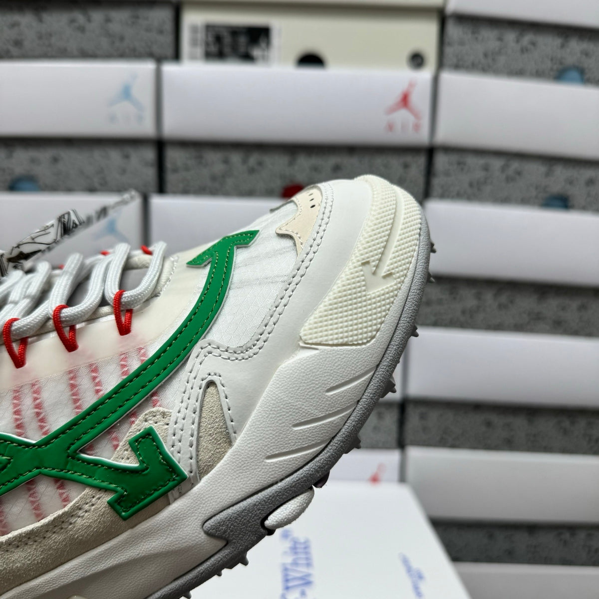 Off-White Odsy-2000 'Crème Vert Sapin'
