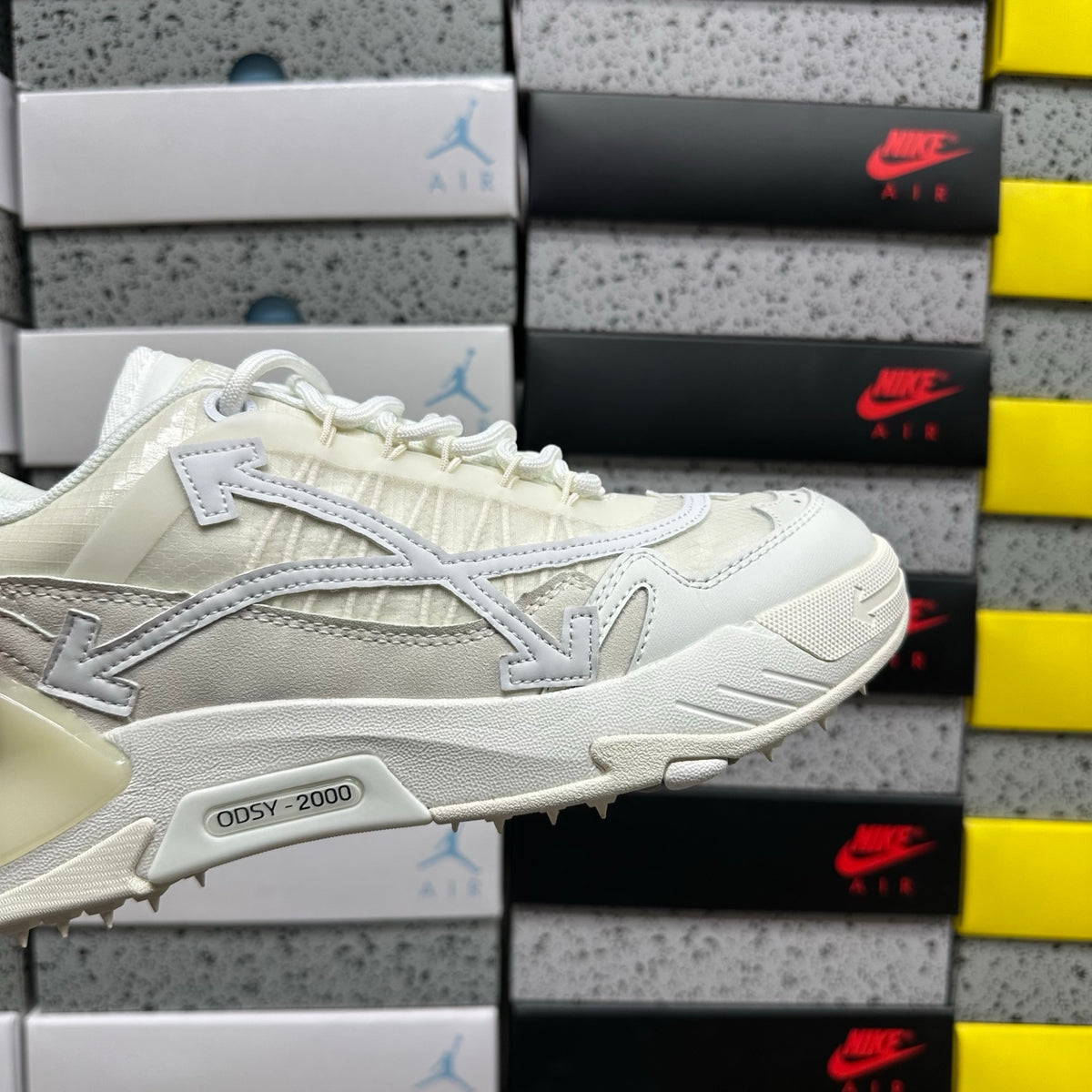 Off-White Be Right Back 'Blanc Crème Total'