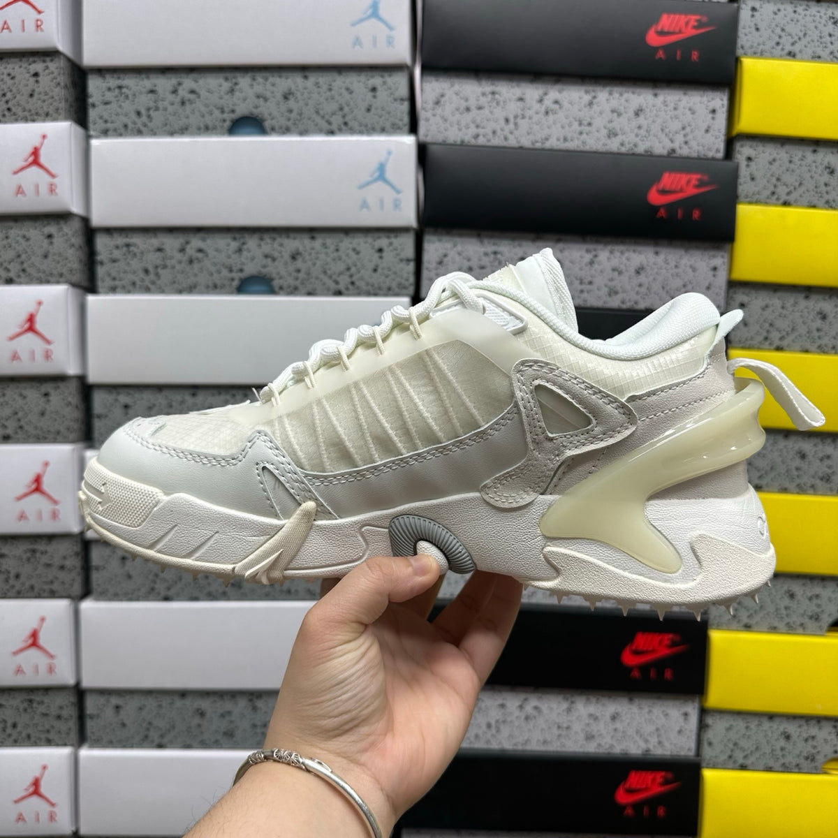 Off-White Be Right Back 'Blanc Crème Total'