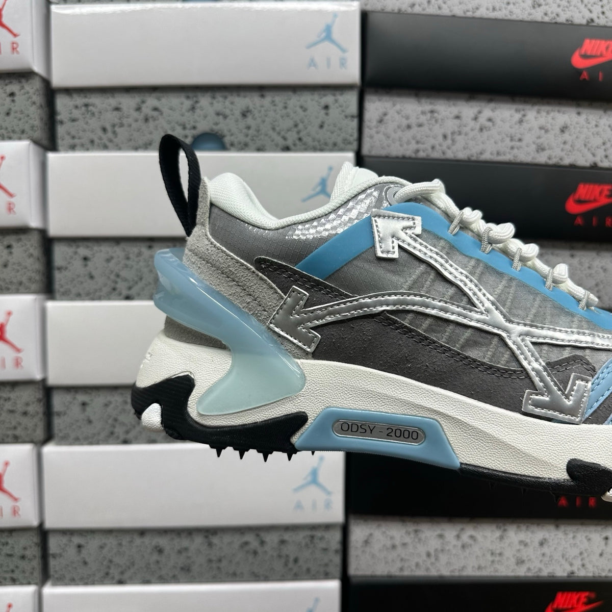 Off-White Odsy-2000 'Bleu Glacier Gris'