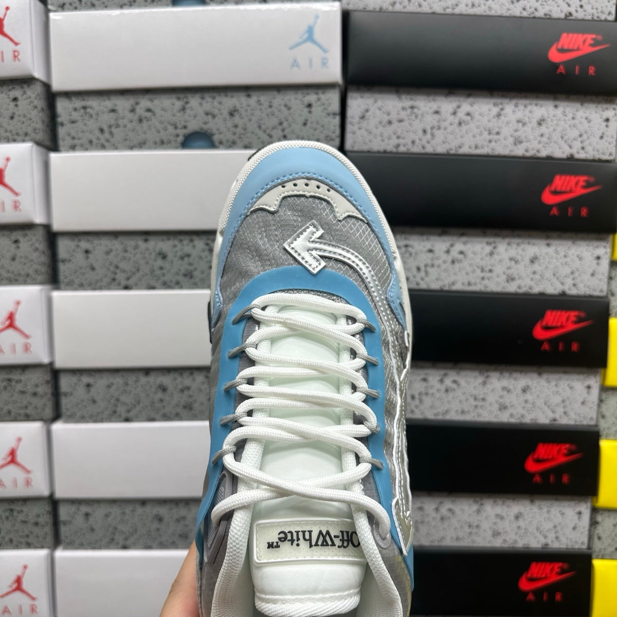 Off-White Odsy-2000 'Bleu Glacier Gris'