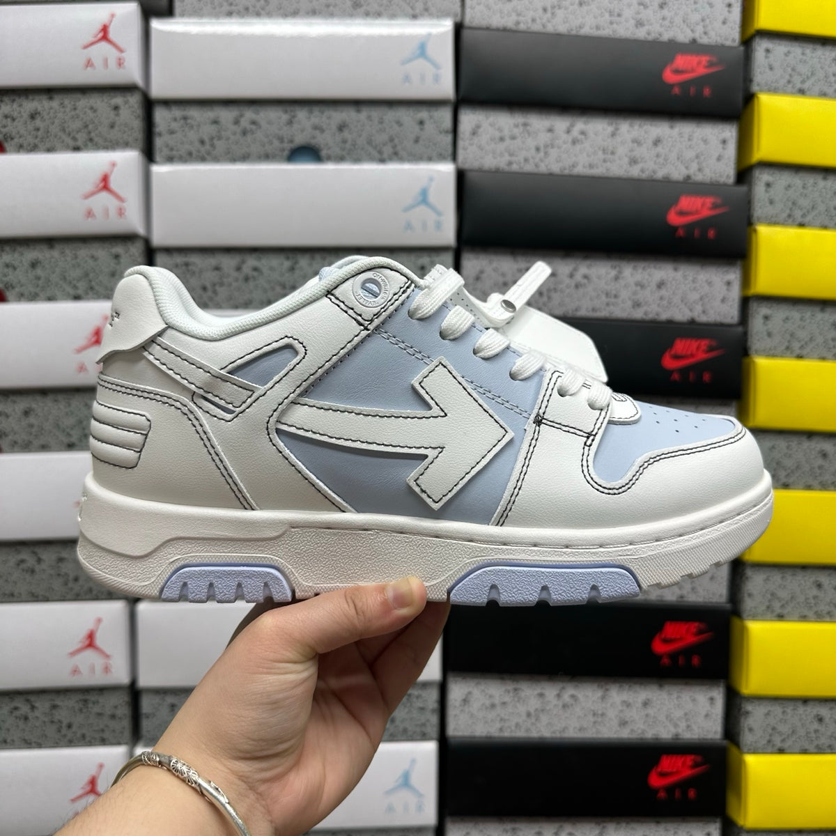 Off-White Out Of Office 'Blanc Bleu Gris Flèche'