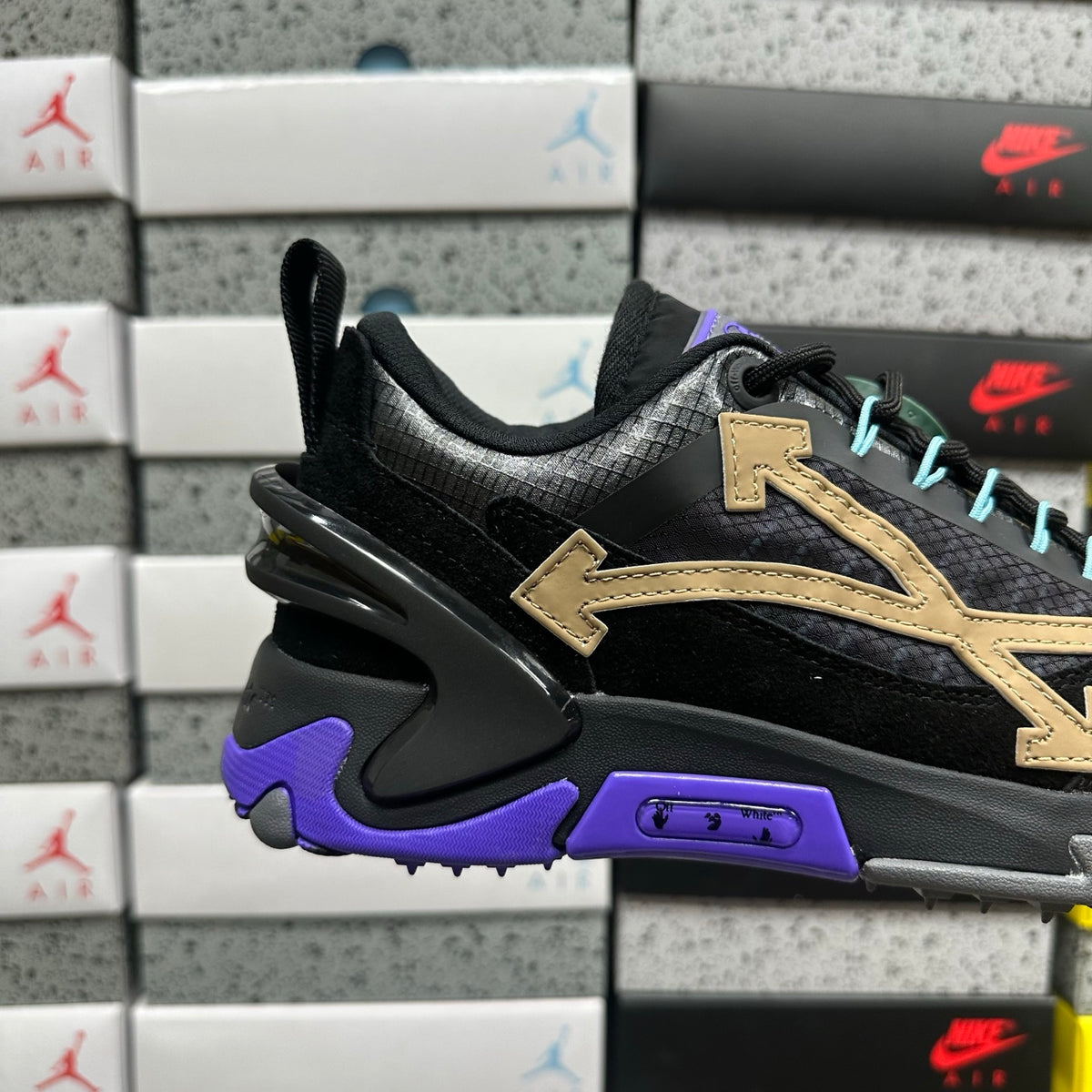 Off-White Odsy-2000 'Noir Beige Violet'