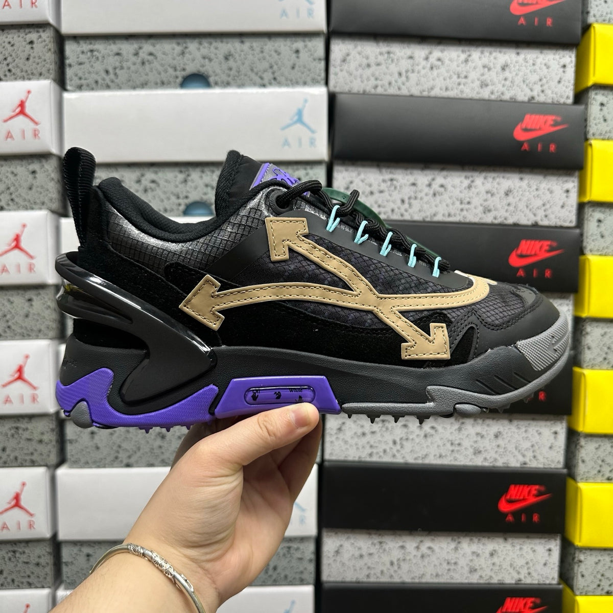 Off-White Odsy-2000 'Noir Beige Violet'