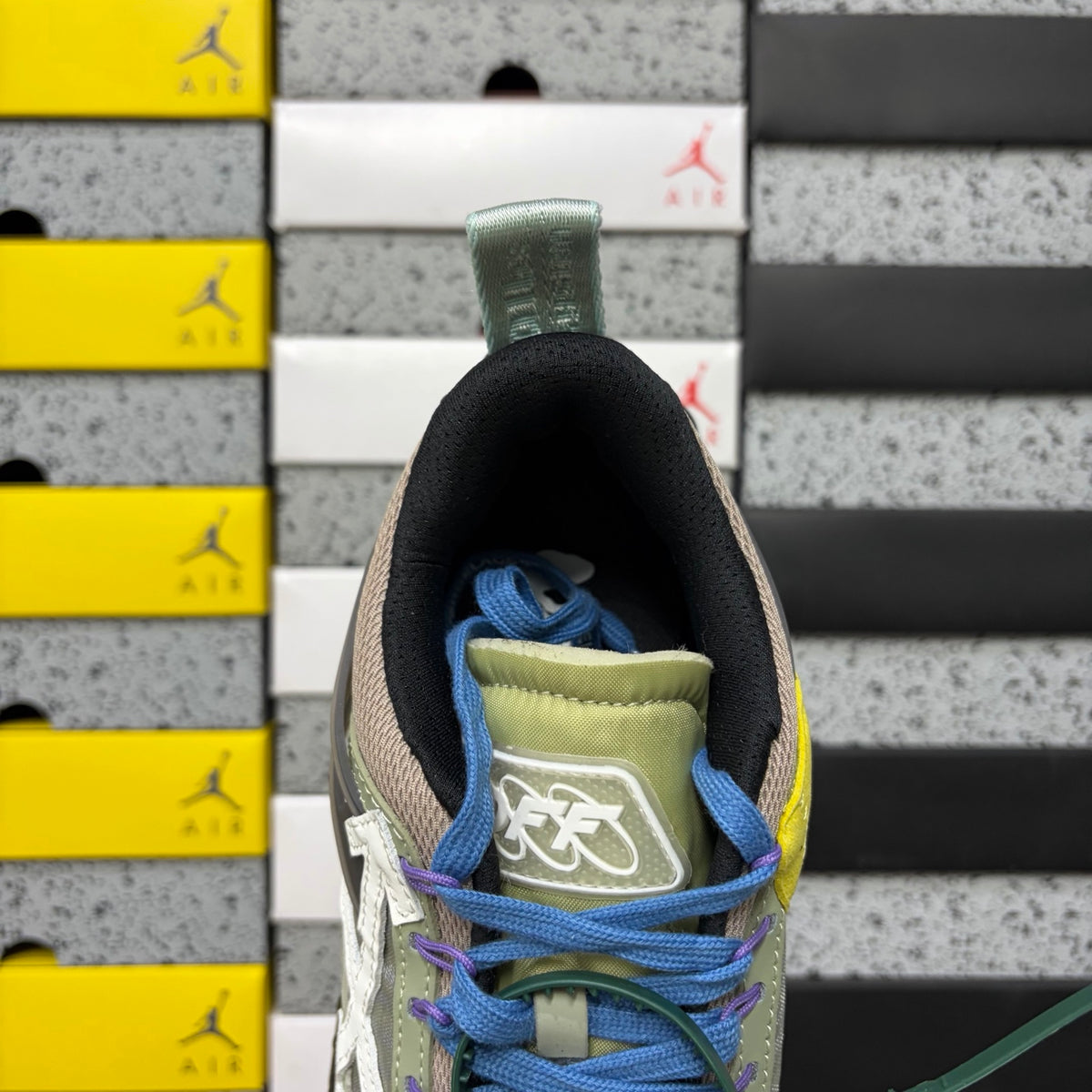 Off-White Odsy-1000 'Kaki Blanc'