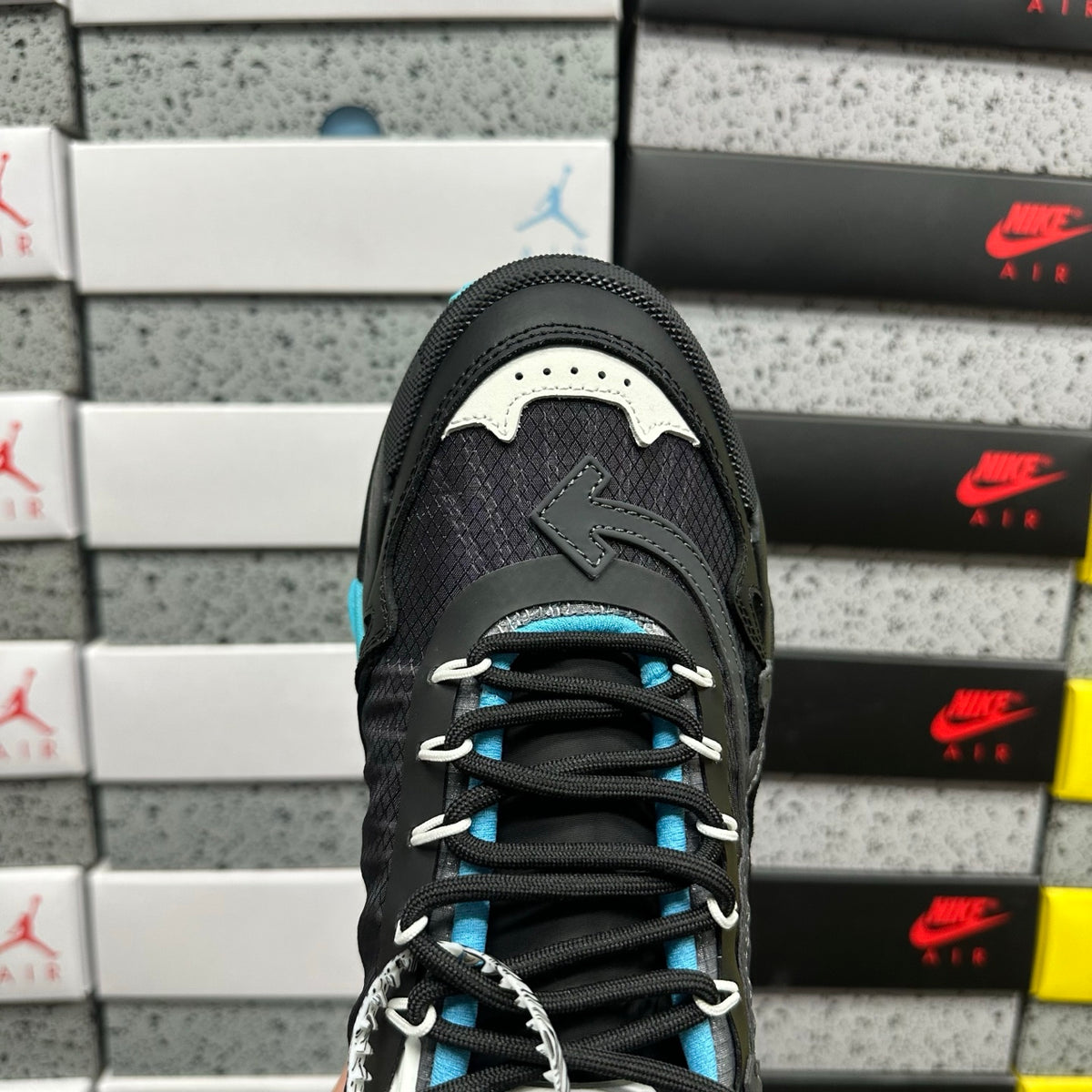 Off-White Odsy-2000 'Noir Bleu Ciel'