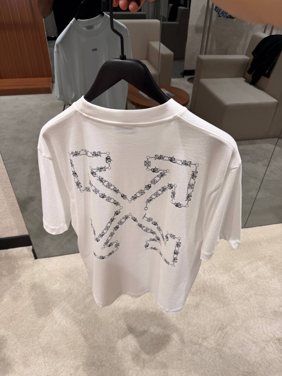 T-shirt Off