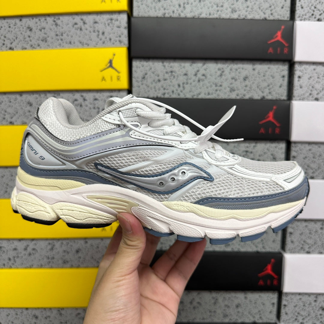 Saucony ProGrid Omni 9 'Gris Argent Crème' — vue 10