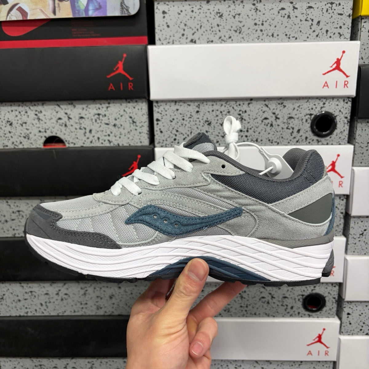 Saucony ProGrid Omni 9 'Gris Bleu Pétrole' — vue 2