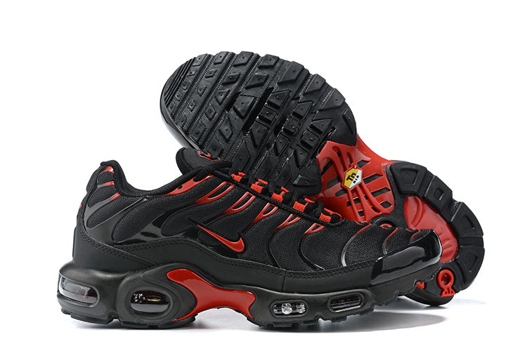 Nike Air Max Plus TN 'Noir Rouge Contour' — vue 5