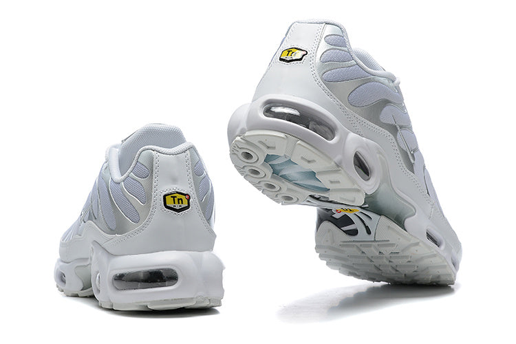 Nike Air Max Plus TN 'Blanc Argent' — vue 3