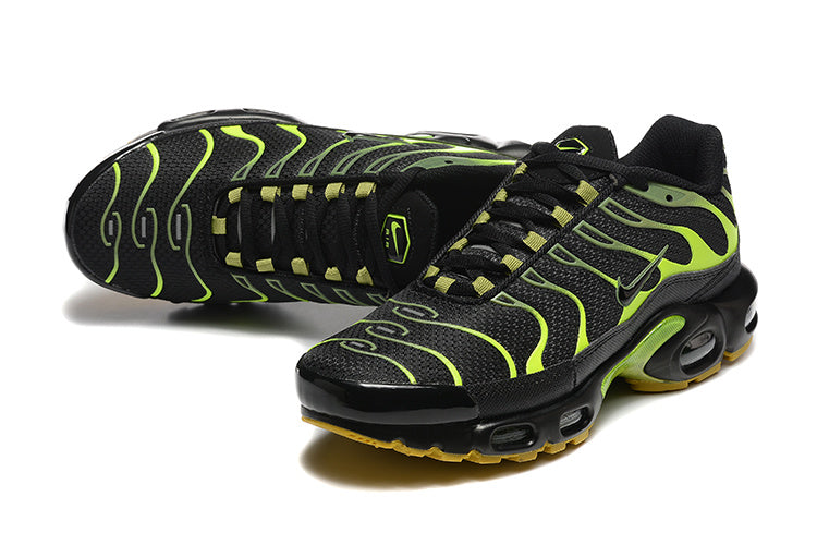 Nike Air Max Plus TN 'Noir Volt' — vue 5