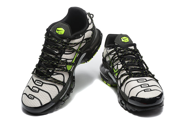 Nike Air Max Plus TN 'Noir Gris Vert Fluo' — vue 3