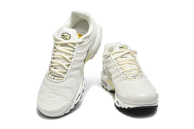 Nike Air Max Plus TN 'Blanc Cassé Or' — vue 3