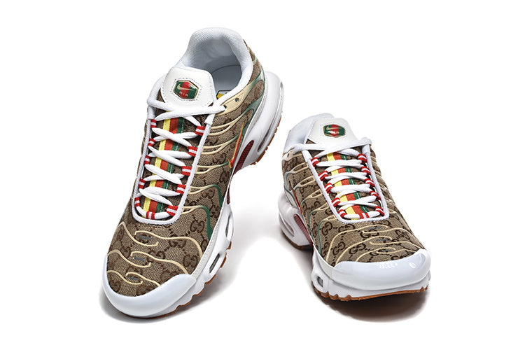 Nike Air Max Plus TN 'Camouflage Floral' — vue 3