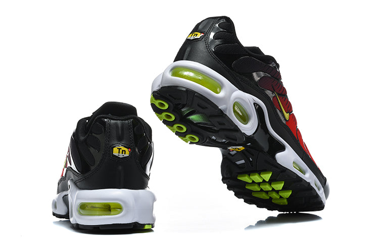 Nike Air Max Plus TN 'Noir Rouge Volt' — vue 2