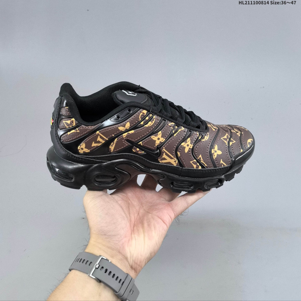 Nike Air Max Plus TN 'Monogram Marron' — vue 4