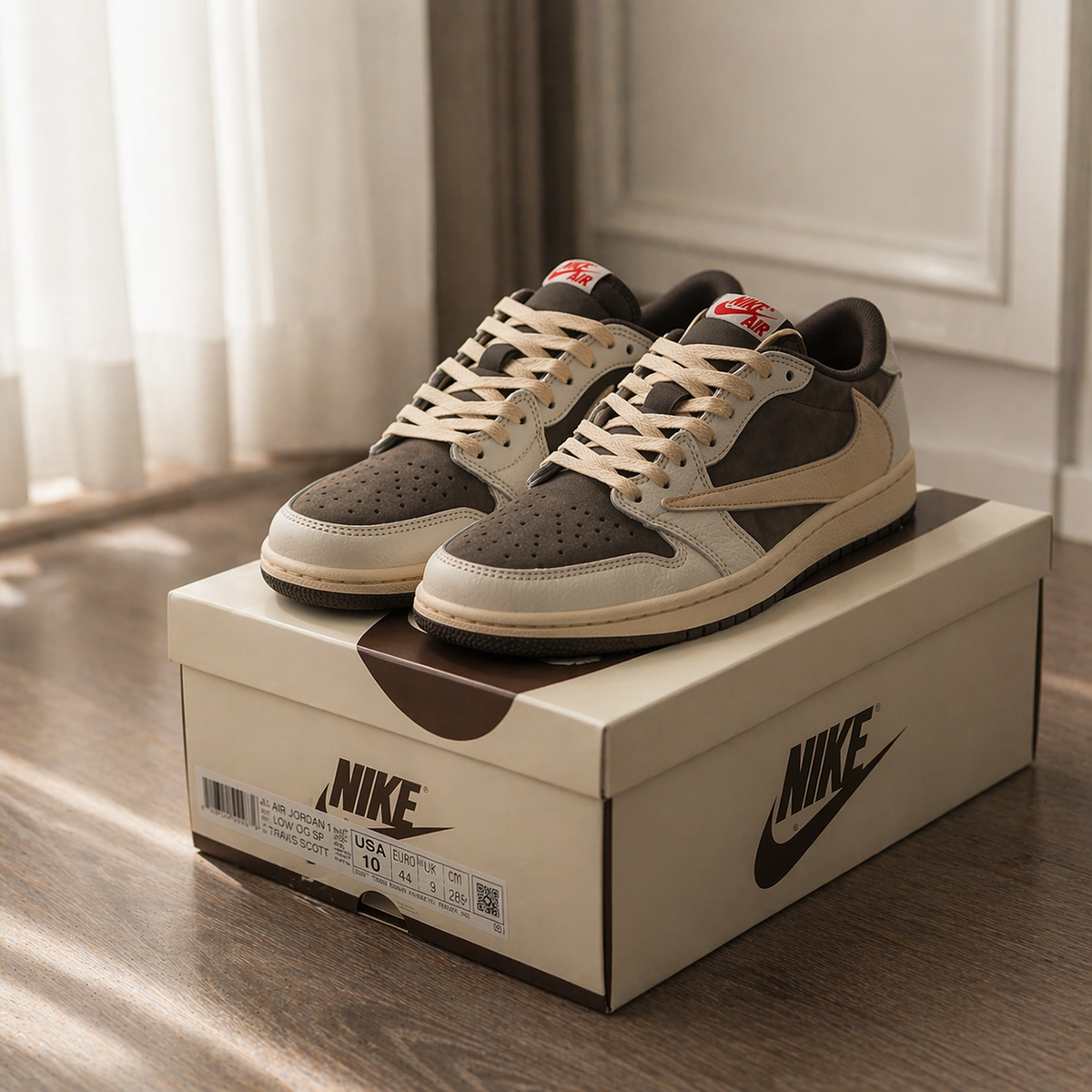 Sneakers