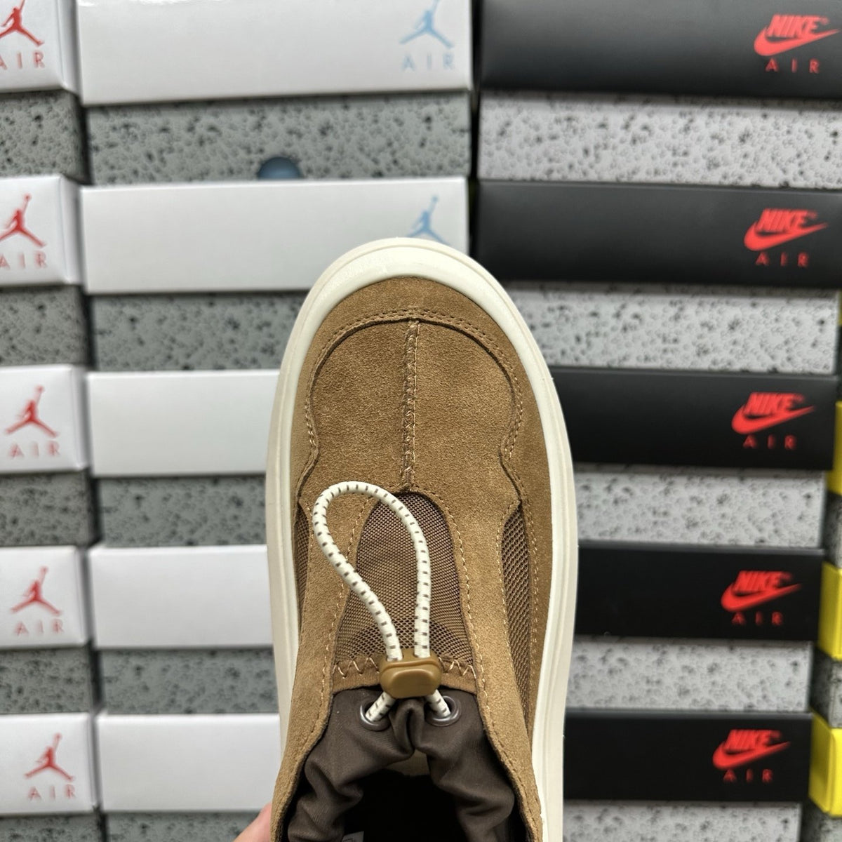 UGG CA805 Trainer 'Brown White' — vue 8
