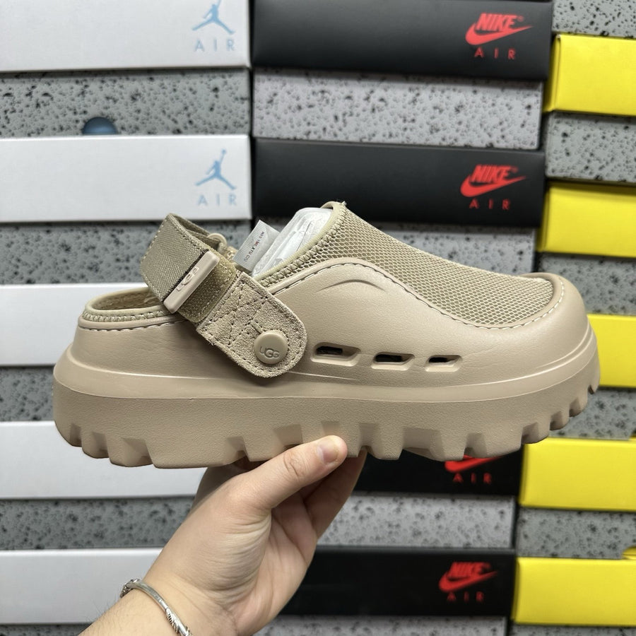 UGG Sport Yeah Clog 'Khaki'