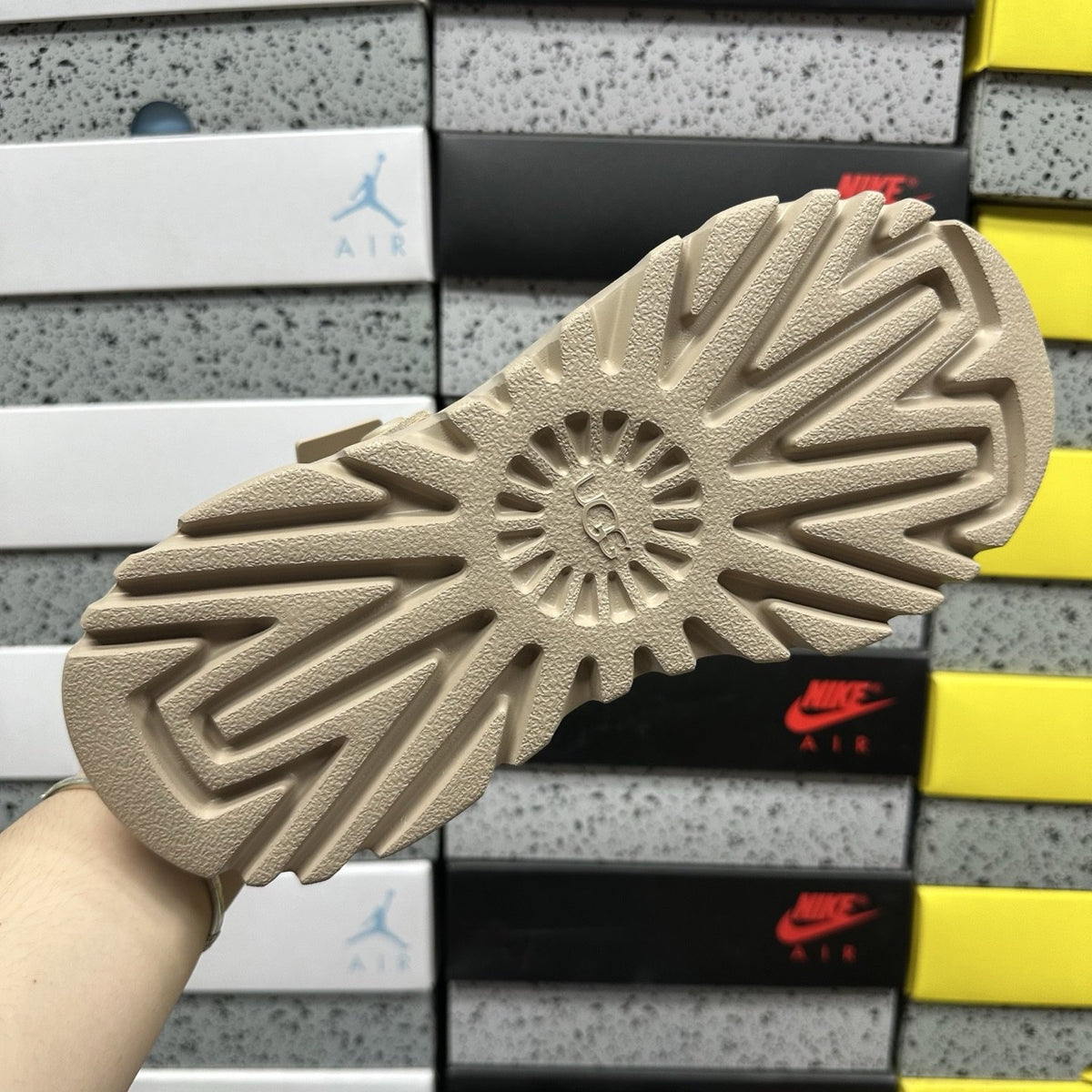 UGG Sport Yeah Clog 'Khaki' — vue 3
