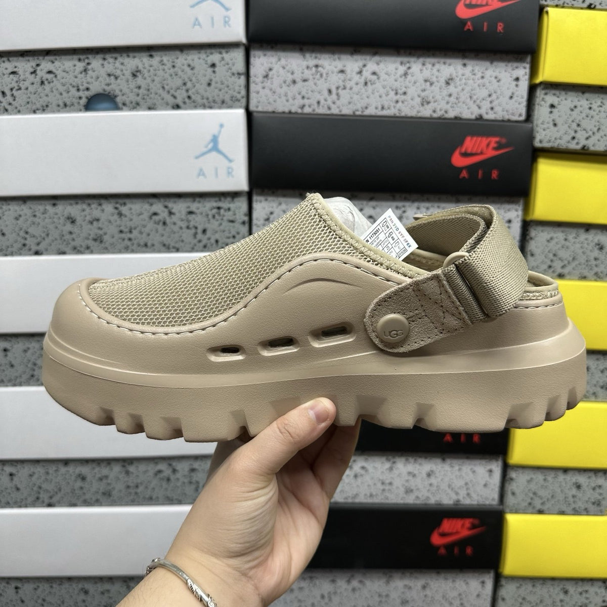 UGG Sport Yeah Clog 'Khaki' — vue 9