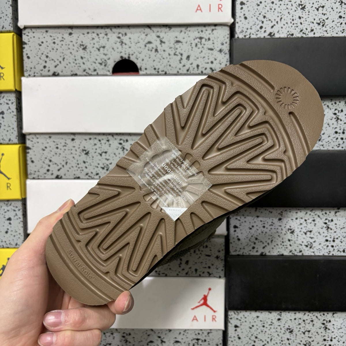 UGG Lowmel 'Green' — vue 3