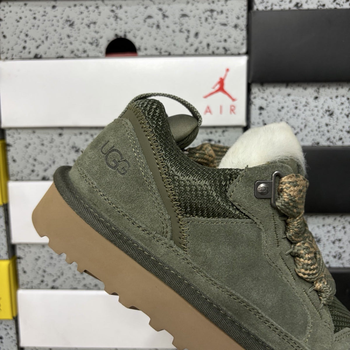 UGG Lowmel 'Green' — vue 6