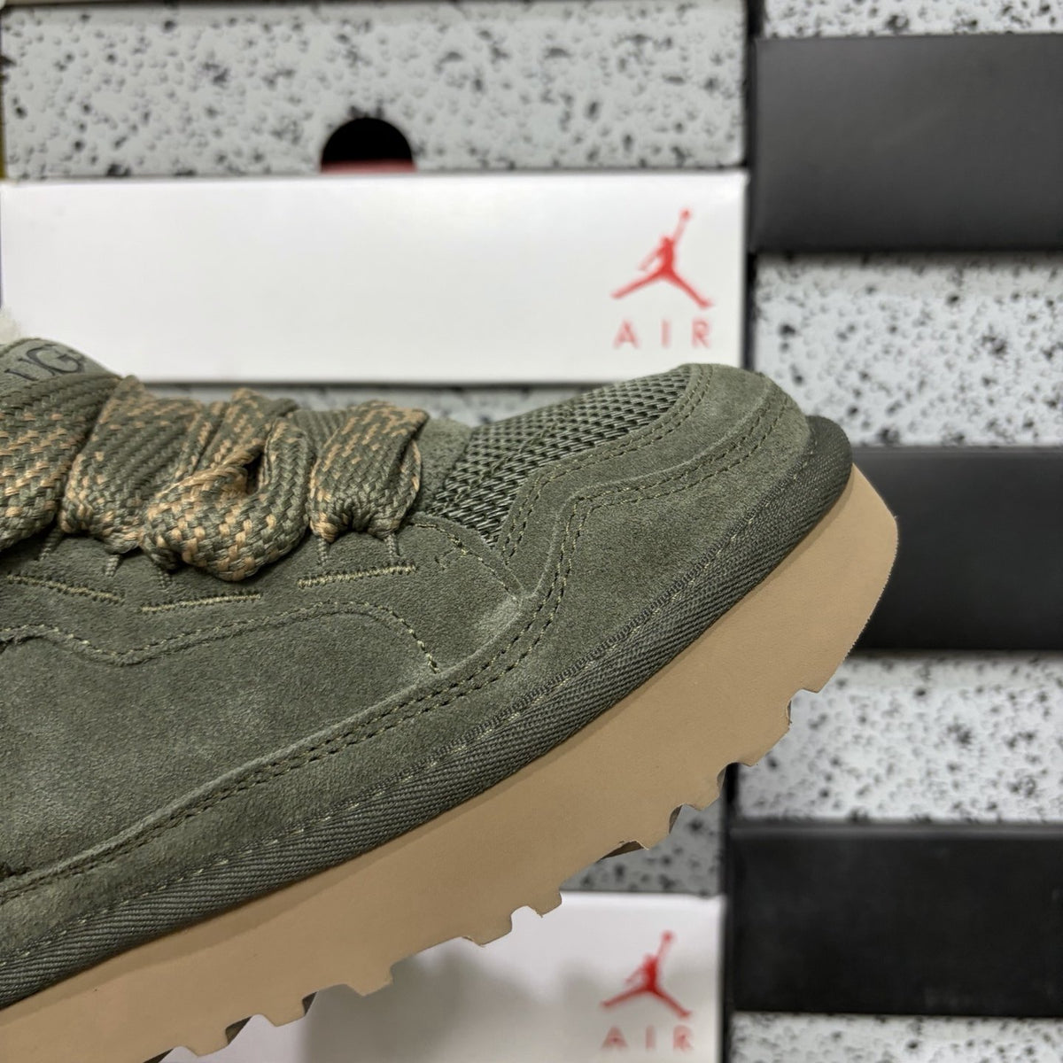 UGG Lowmel 'Green' — vue 7