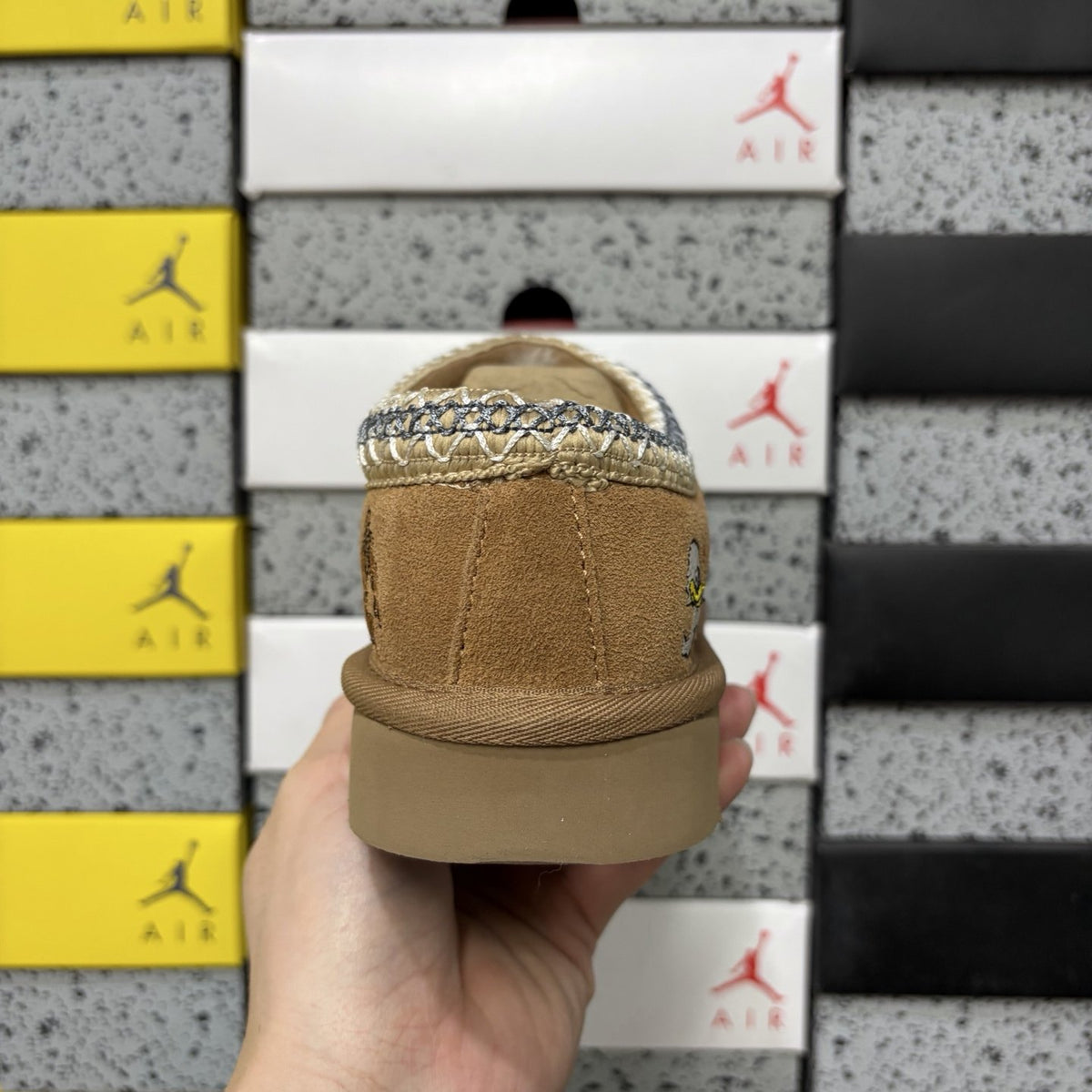 UGG Tazz Cartoon 'Chestnut' — vue 4