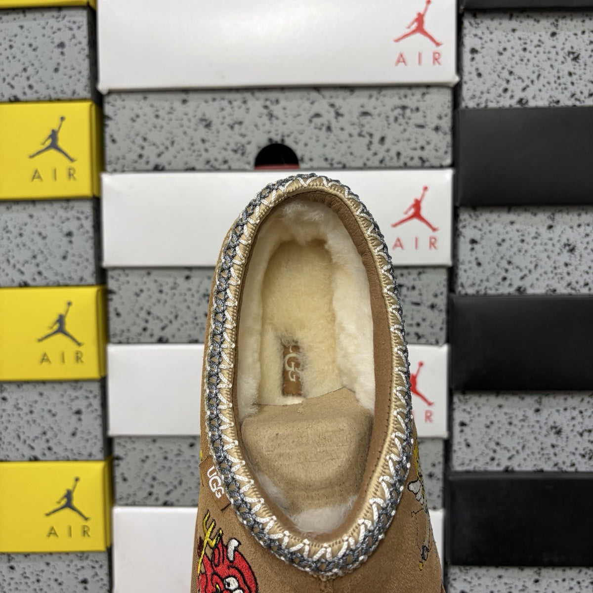 UGG Tazz Cartoon 'Chestnut' — vue 5