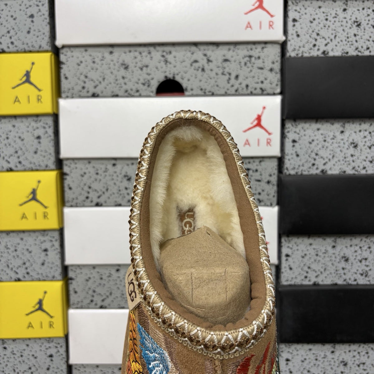 UGG Tazz Dragon 'Chestnut' — vue 5