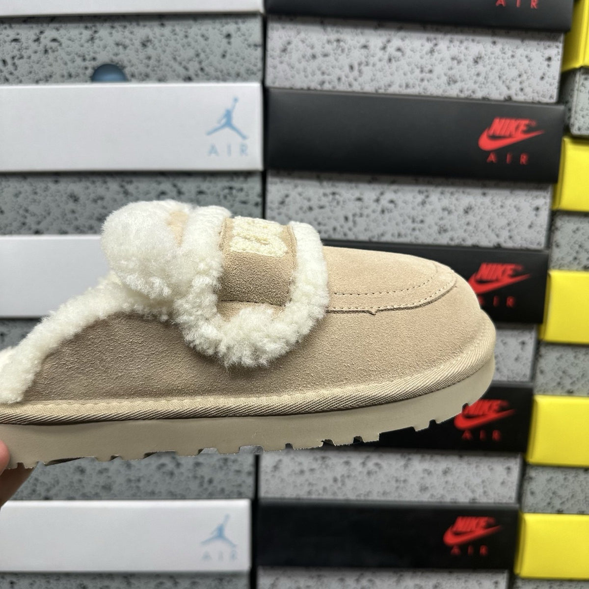 UGG Tasman Embroidered 'Khaki' — vue 6