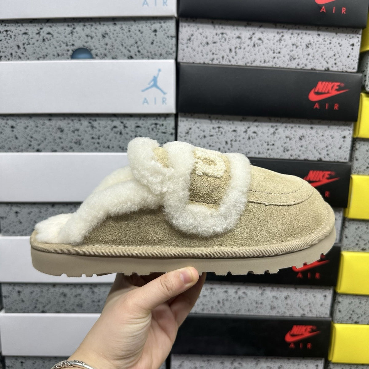 UGG Tasman Embroidered 'Sand'