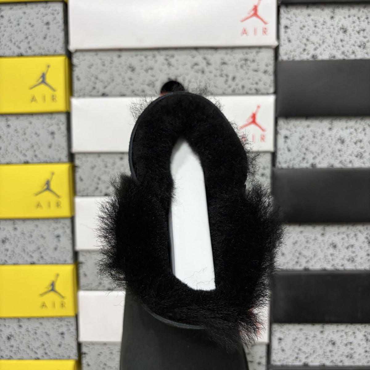 UGG Bailey Button II 'Black' — vue 5