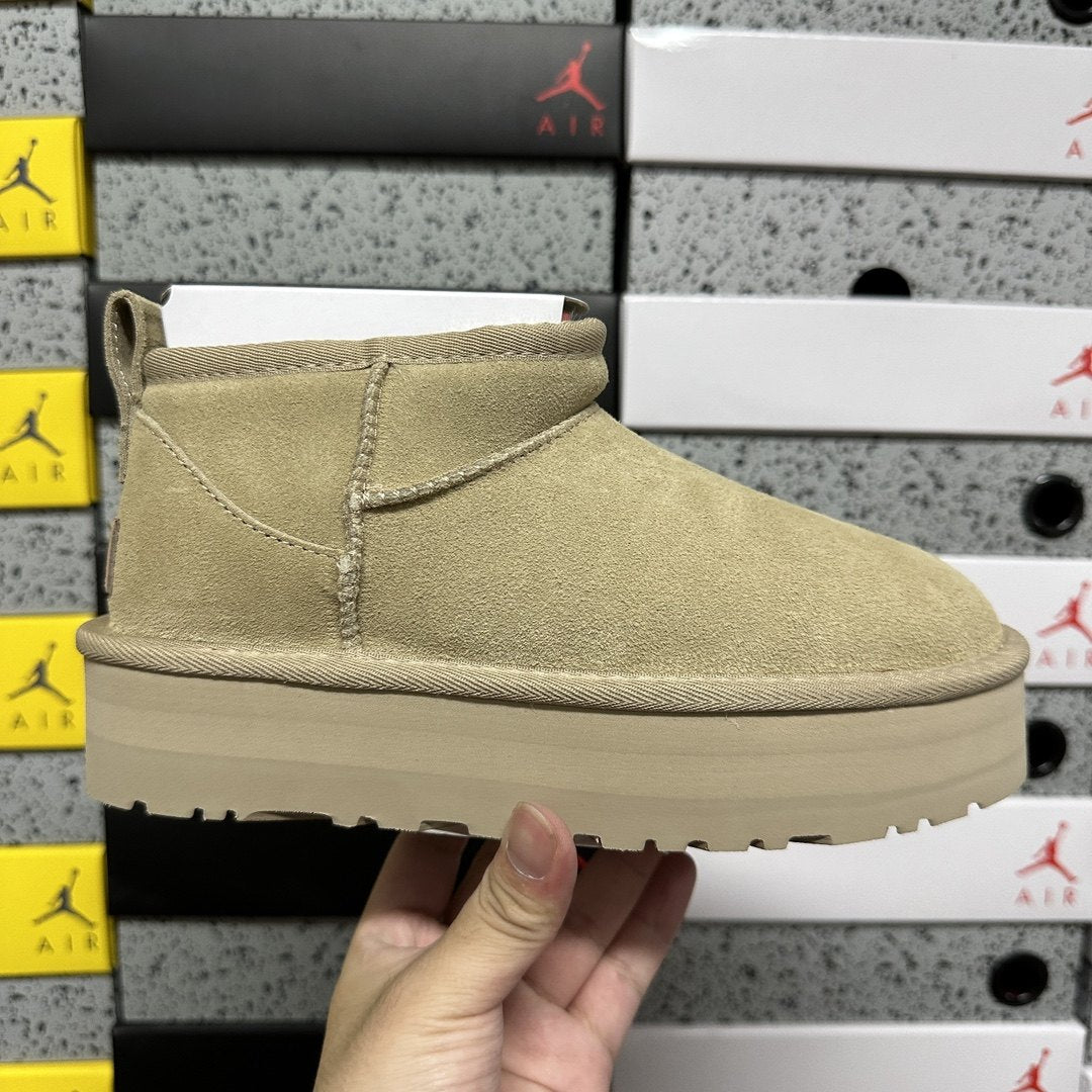 UGG Classic Mini Platform 'Mustard Seed'