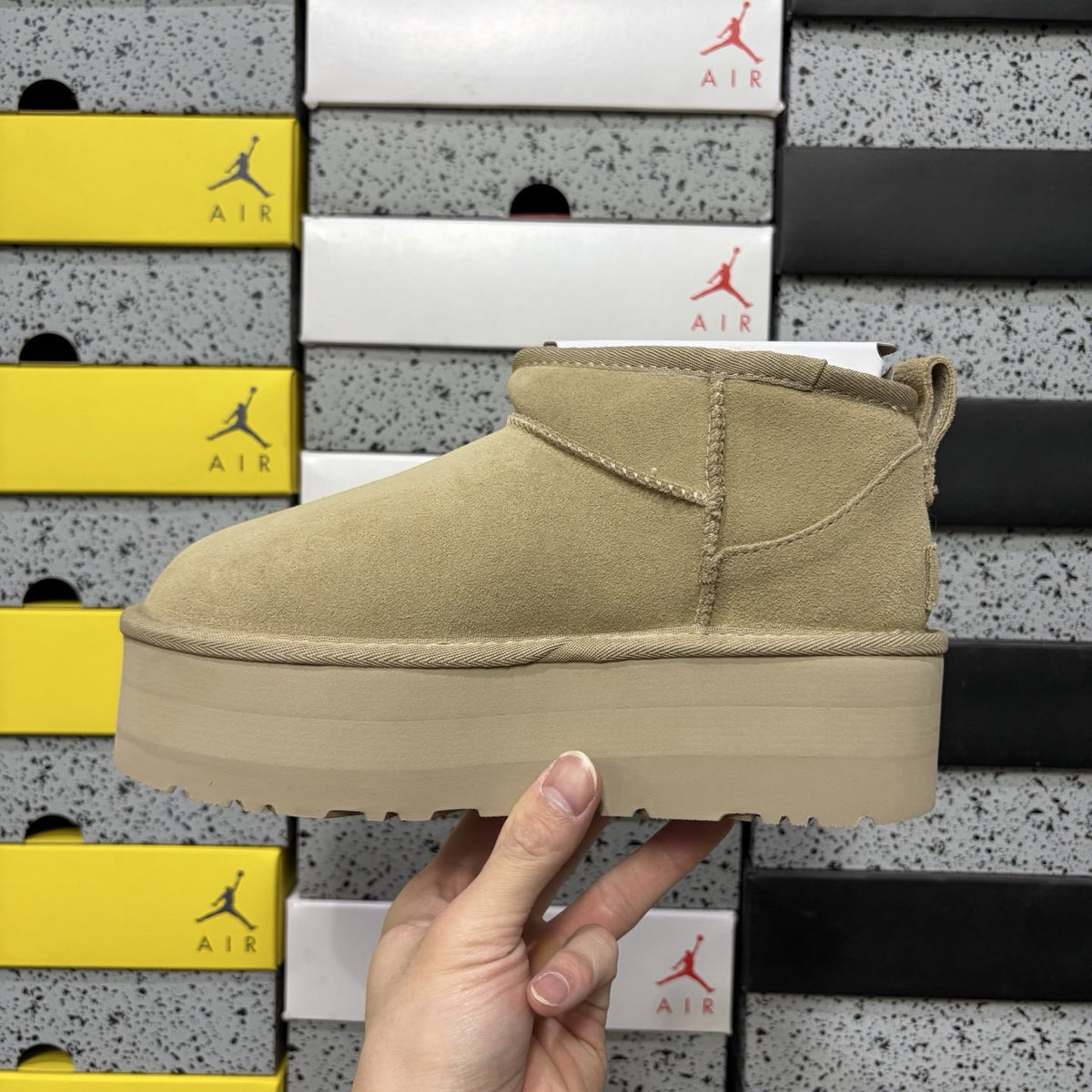 UGG Classic Ultra Mini Platform 'Mustard Seed' — vue 2