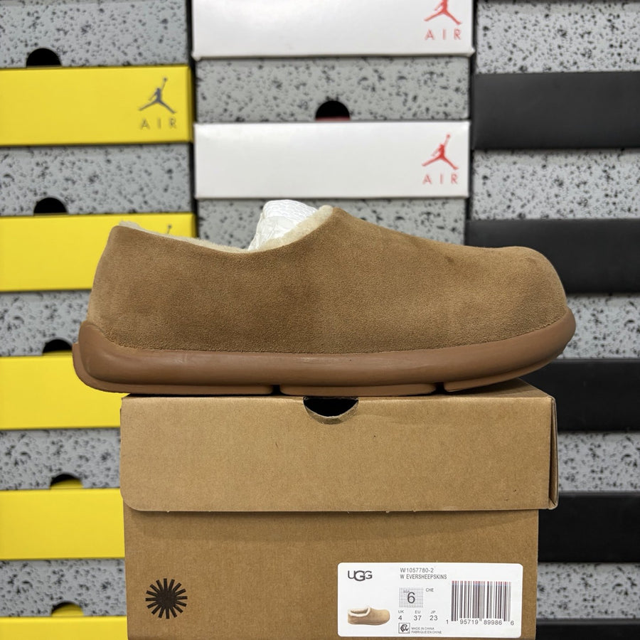UGG Pumped Slide Platform 'Chestnut'