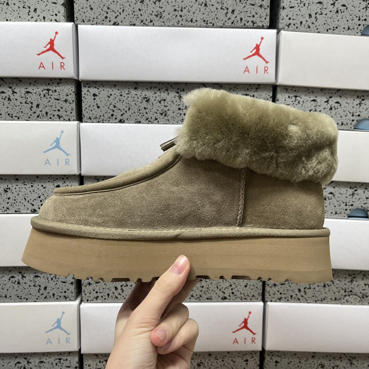 UGG Funkette Platform 'Antilope' — vue 2