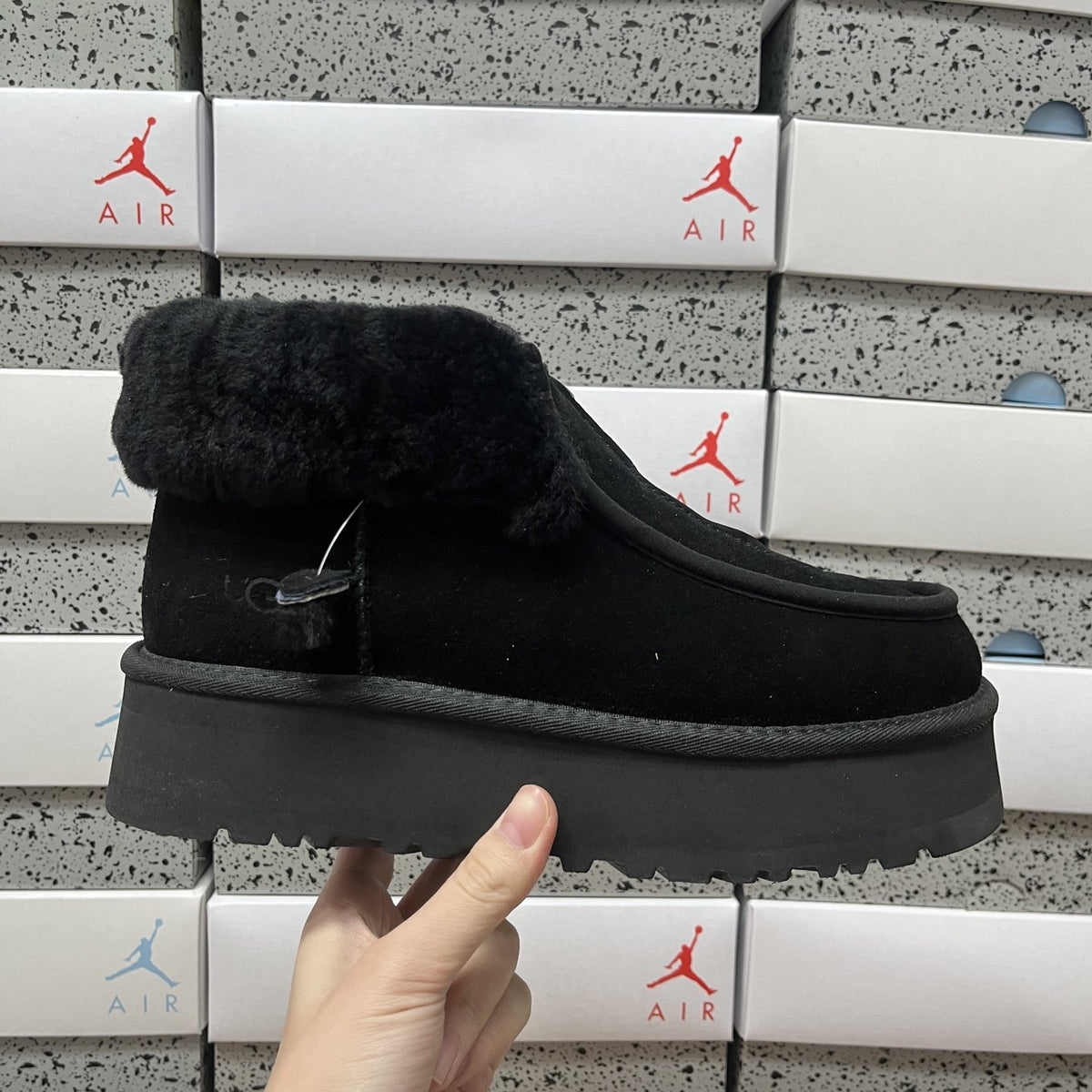 UGG Funkette Platform 'Black' — vue 9