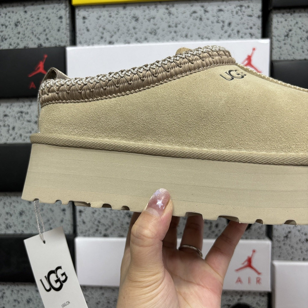 UGG Tazz 'Sand' — vue 4