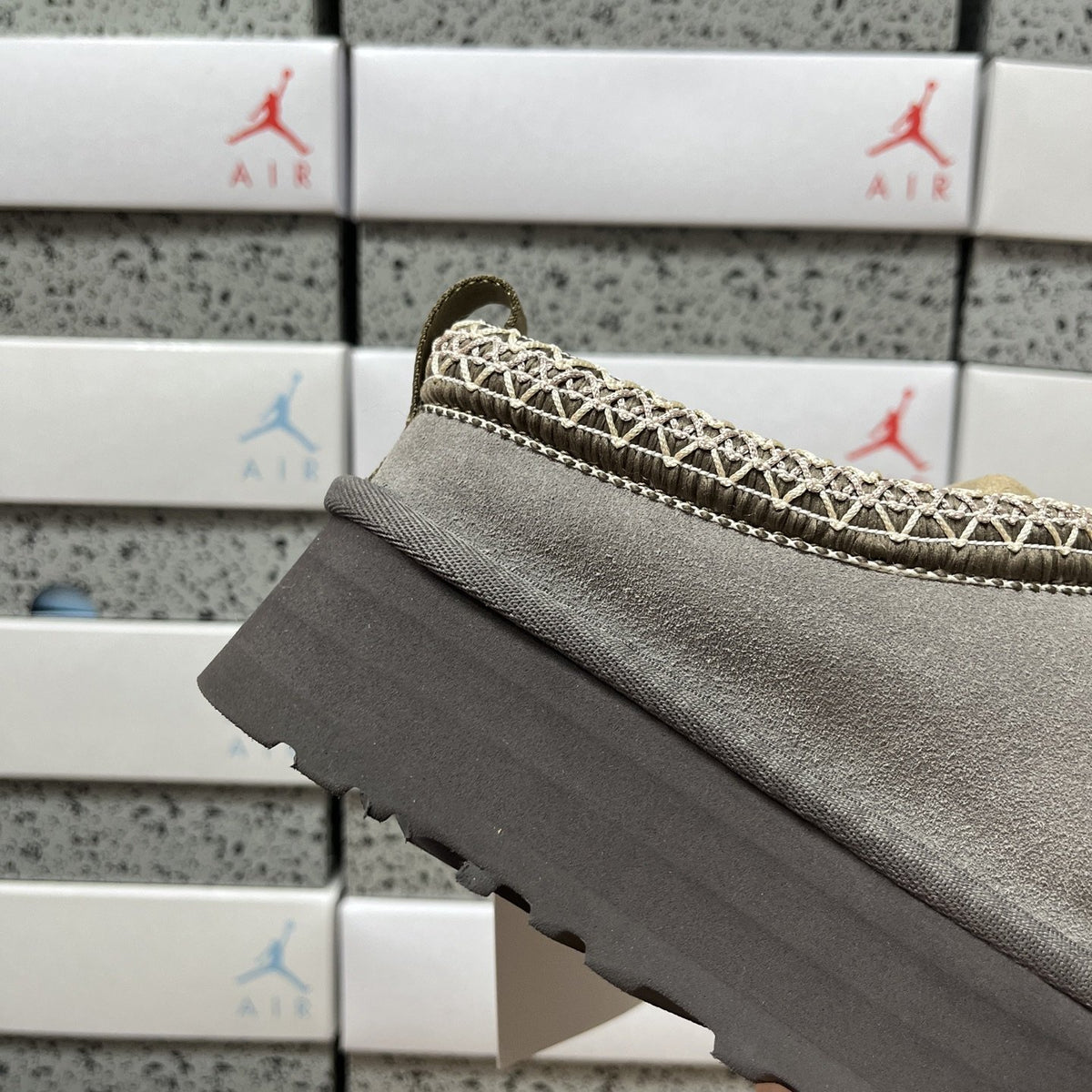 UGG Tazz 'Grey' — vue 7
