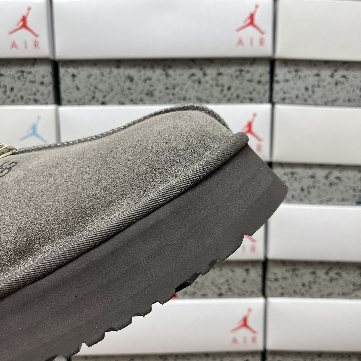 UGG Tazz 'Grey' — vue 8