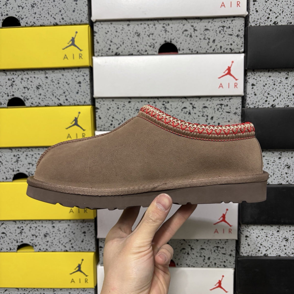 UGG Tasman 'Chocolate' — vue 2