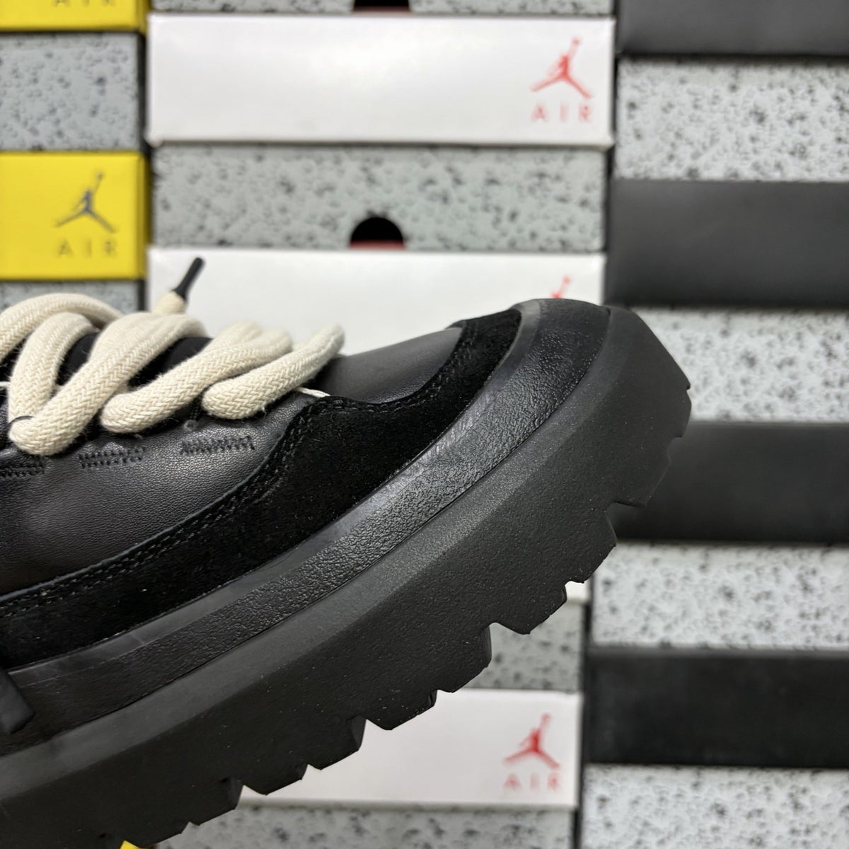 UGG Lowmel Platform 'Black' — vue 7